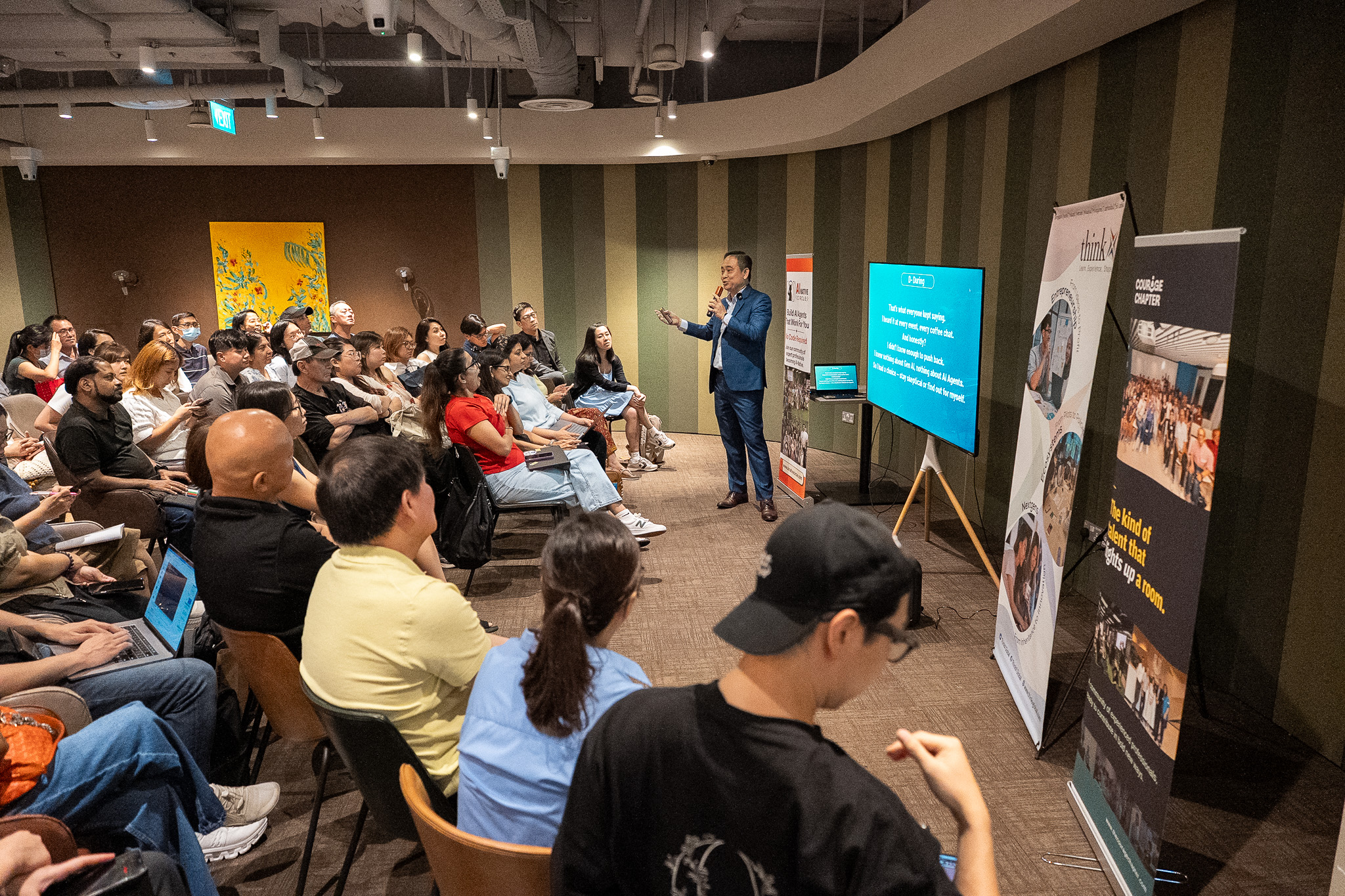 AI Native Circle™ community session with a speaker presenting to participants